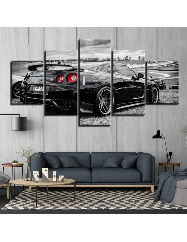 Tableau Nissan Gt-R chez Cornerstreet bien 